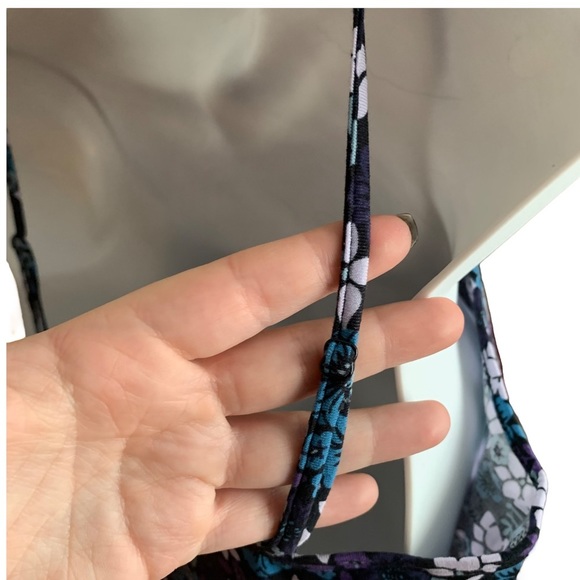 Nwt LOFT OUTLET FLORAL ADJUSTABLE STRAP TANK TOP SIZE MEDIUM - Picture 2 of 10